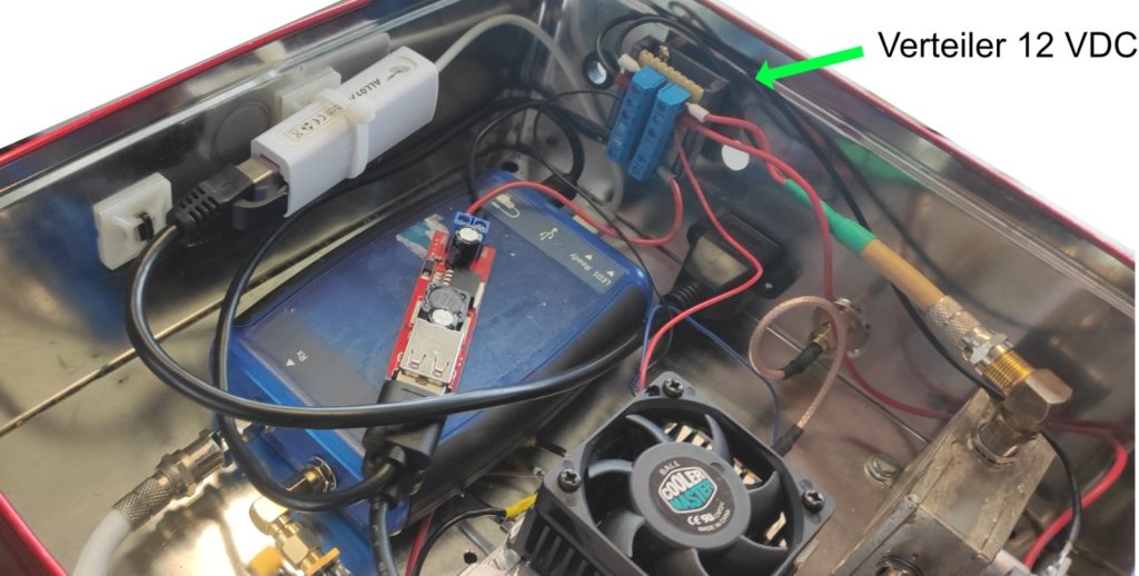 Ausschnitt-Elektronikbox-Verteilerplatine