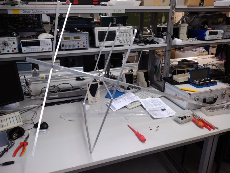 Bau-Kreuz_Yagi_Antenne-Wellenlänge-2m